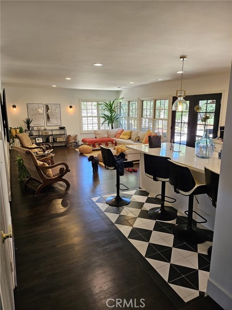 Detail Gallery Image 15 of 62 For 3301 Blue Ridge Ct, Thousand Oaks,  CA 91362 - 6 Beds | 3 Baths