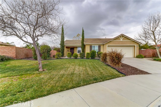 7325 Roaring Creek Circle, Eastvale, CA 92880