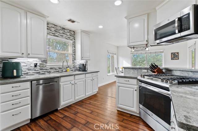 Detail Gallery Image 9 of 51 For 19517 Stringtown Pl, Cottonwood,  CA 96022 - 3 Beds | 2 Baths