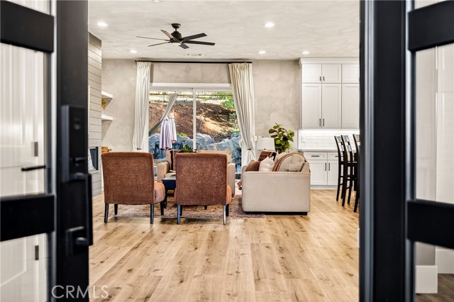 Detail Gallery Image 7 of 59 For 5772 Acorn Ridge Drive, Paradise,  CA 95969 - 4 Beds | 3 Baths