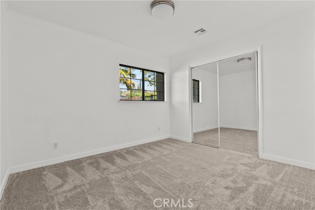 Detail Gallery Image 20 of 60 For 18826 Cabral, Canyon Country,  CA 91351 - 5 Beds | 3 Baths