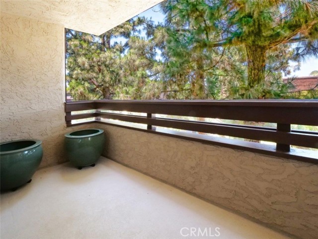 5718 Ravenspur Drive, Rancho Palos Verdes, California 90275, 2 Bedrooms Bedrooms, ,2 BathroomsBathrooms,Residential,Sold,Ravenspur,PV22160613