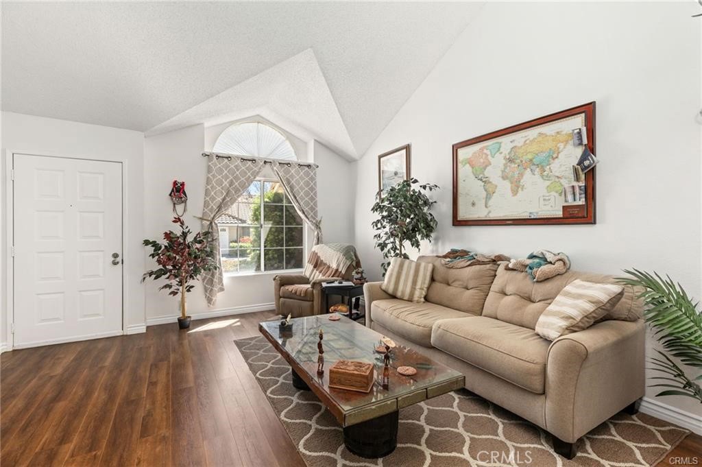 MLS #IG25223390 image #2