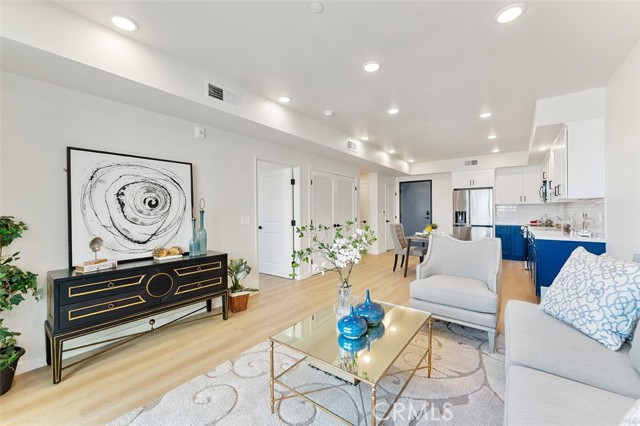 Detail Gallery Image 10 of 41 For 4064 E Live Oak Ave #502,  Arcadia,  CA 91006 - 1 Beds | 1 Baths