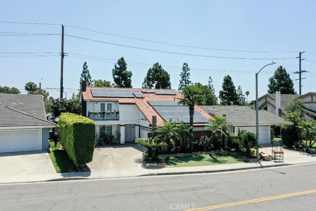 17230 San Lorenzo Circle