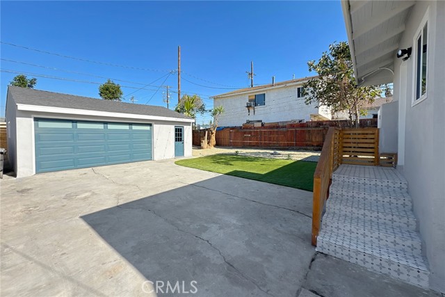 235 E Eldridge, Long Beach CA: https://media.crmls.org/medias/ec66b7b3-796f-48fc-a1ae-c76c02e92f07.jpg