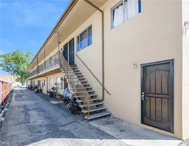 1344 W 225th Street, Torrance CA: https://media.crmls.org/medias/ec66e4a7-736d-4133-9fbe-4d7500753439.jpg