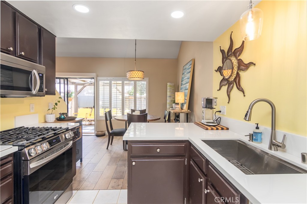 MLS #SR25246600 image #10