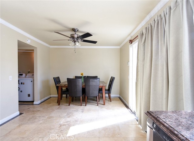 Detail Gallery Image 12 of 24 For 5033 Brooklawn, Riverside,  CA 92504 - 3 Beds | 2/1 Baths