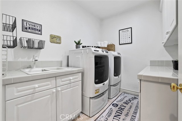 Detail Gallery Image 22 of 75 For 1731 Vista Lomitas, Fullerton,  CA 92831 - 5 Beds | 5/1 Baths