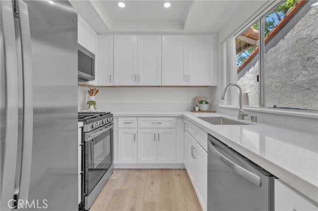 Detail Gallery Image 10 of 23 For 45 Orchard, Irvine,  CA 92618 - 2 Beds | 2 Baths