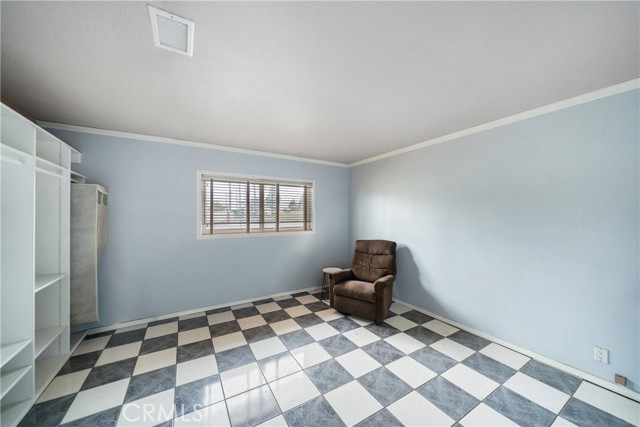 Detail Gallery Image 15 of 24 For 9611 Albacore Dr, Huntington Beach,  CA 92646 - 4 Beds | 2 Baths