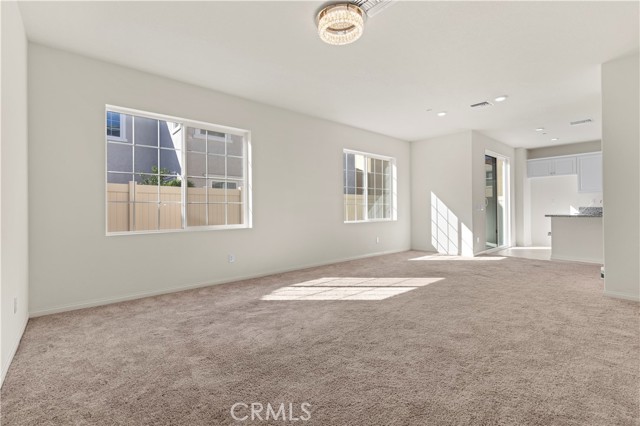 Detail Gallery Image 9 of 17 For 16017 Tanzinite, Chino,  CA 91708 - 3 Beds | 2/1 Baths