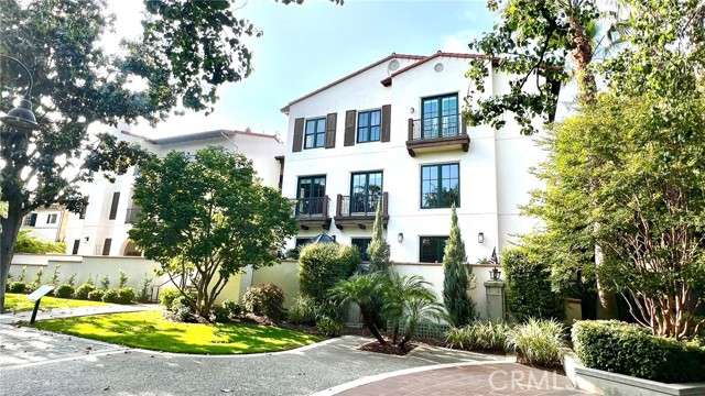 200 S Orange Grove Boulevard, Pasadena CA: https://media.crmls.org/medias/ec6ba1eb-cb96-4566-84fe-75e2784b2f2a.jpg
