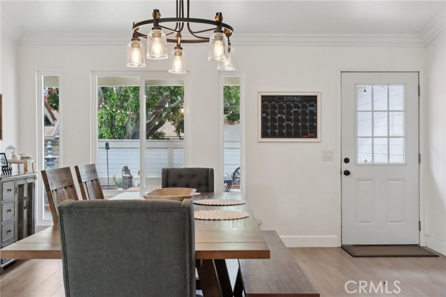 242 N Camino Arroyo, Anaheim CA: https://media.crmls.org/medias/ec6bc3c4-611c-486a-abd9-ca38802b190d.jpg