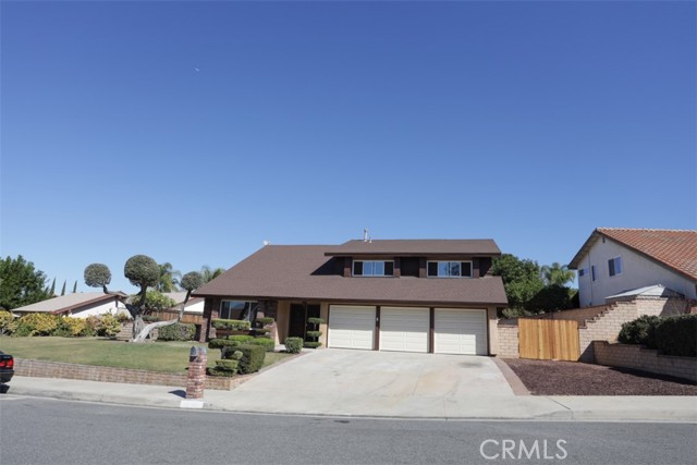 6756 Rycroft Dr, Riverside, CA 92506