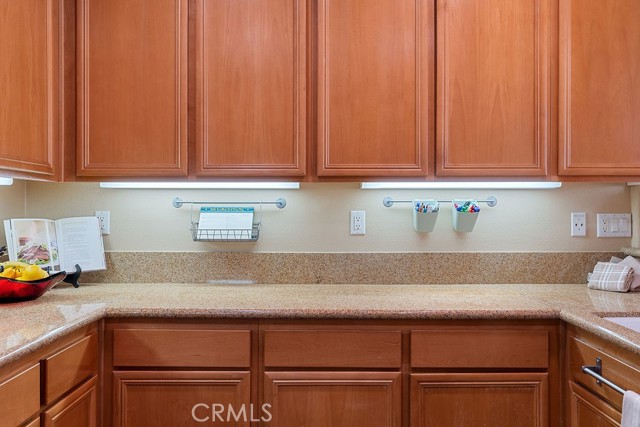 24136 Willowbrooke Court, Valencia CA: https://media.crmls.org/medias/ec6c27d6-756d-4bfc-89b8-a4b0c6ca52f1.jpg