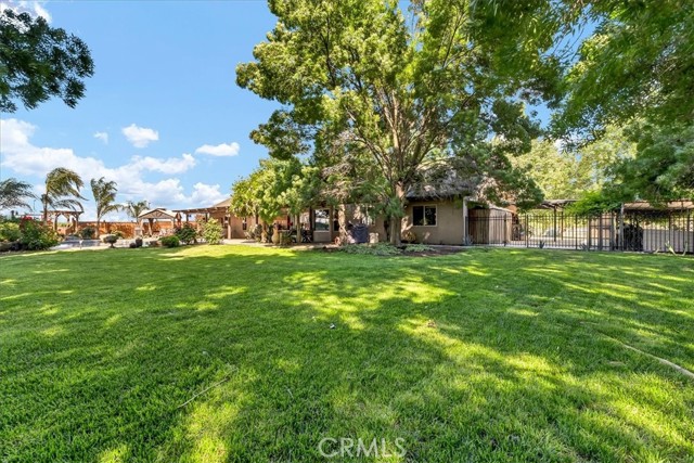 Detail Gallery Image 41 of 75 For 17276 Iona Ave, Lemoore,  CA 93245 - 3 Beds | 3 Baths
