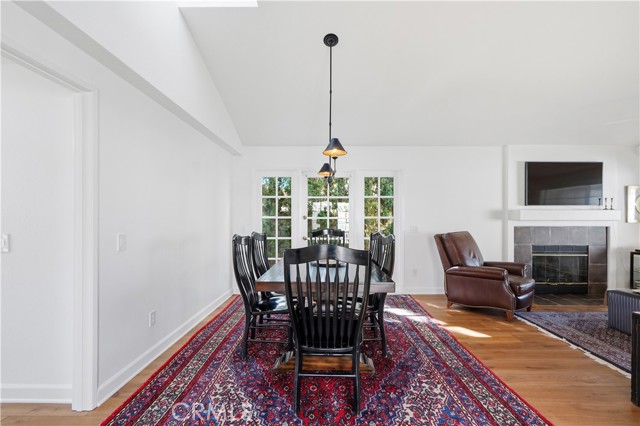 Image 4 of 38 For 26352 Ivrea  