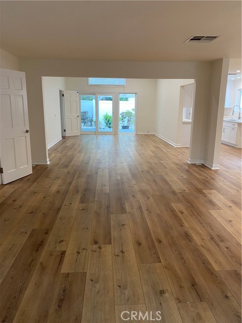 Detail Gallery Image 2 of 7 For 4739 Lemona Ave, Sherman Oaks,  CA 91403 - 3 Beds | 2 Baths