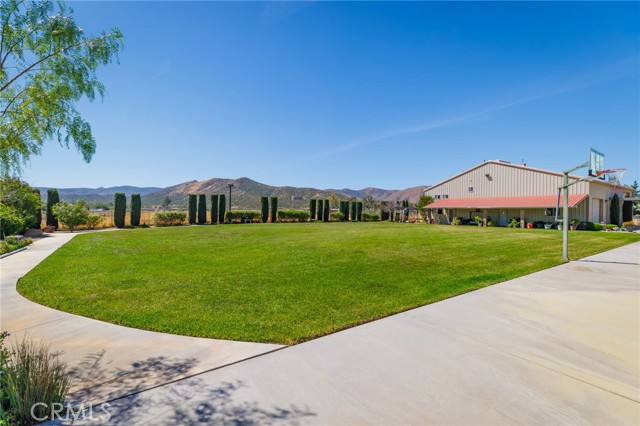 Image 45 of 75 For 30550 Stein Way