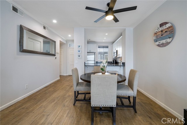 Detail Gallery Image 12 of 57 For 20301 Bluffside Circle #315,  Huntington Beach,  CA 92646 - 1 Beds | 1 Baths