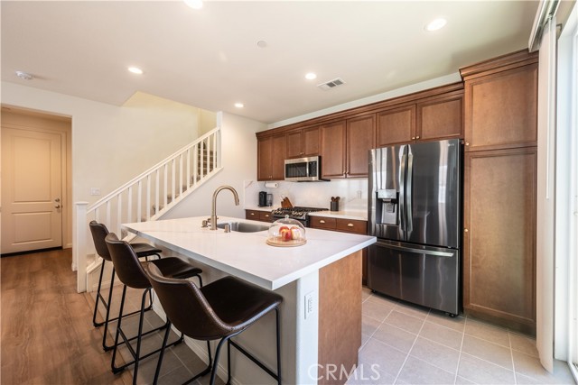 Detail Gallery Image 4 of 24 For 310 Primrose St, Fillmore,  CA 93015 - 3 Beds | 2/1 Baths