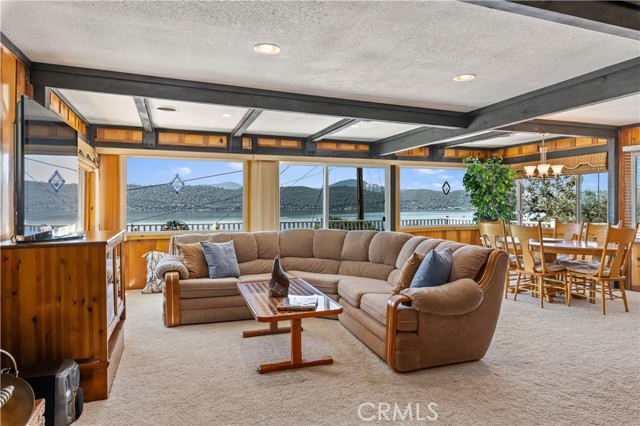 13041 San Joaquin Avenue, Clearlake CA: https://media.crmls.org/medias/ec6fe384-f733-4b4a-8c85-cd56efbc59e5.jpg