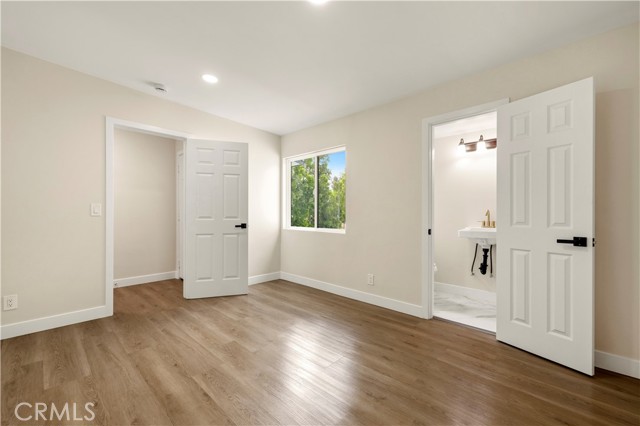 Detail Gallery Image 21 of 31 For 8028 Coldwater Canyon Ave, North Hollywood,  CA 91605 - 3 Beds | 2 Baths