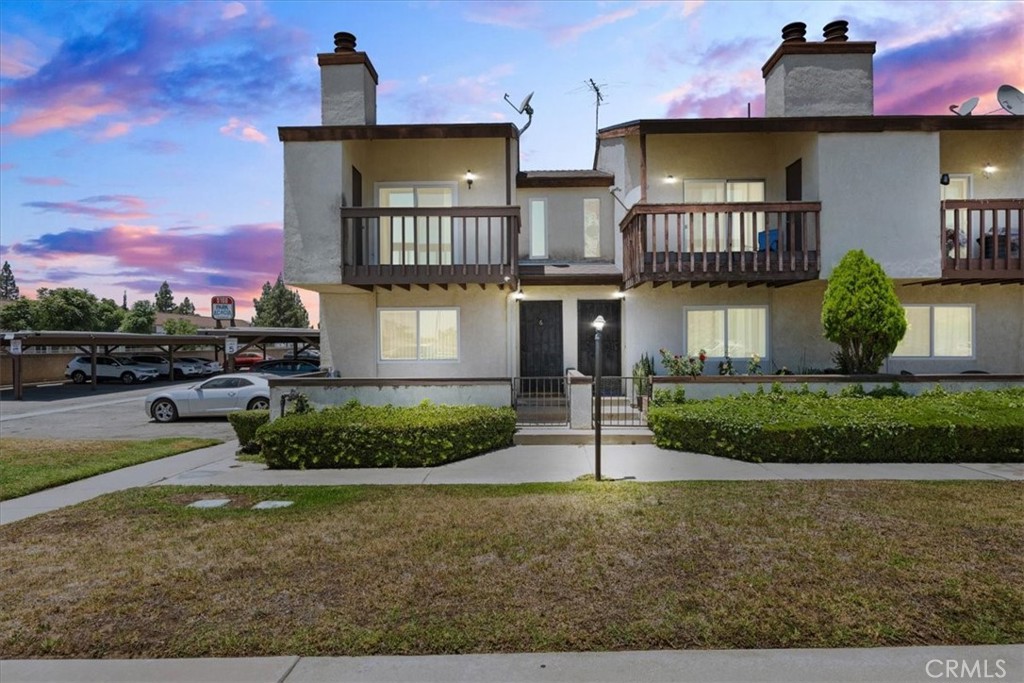 9100 Acacia Avenue #6