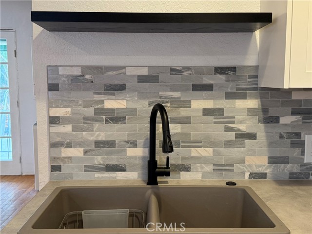 Detail Gallery Image 5 of 8 For 4488 Hillside, Norco,  CA 92860 - 0 Beds | 1 Baths