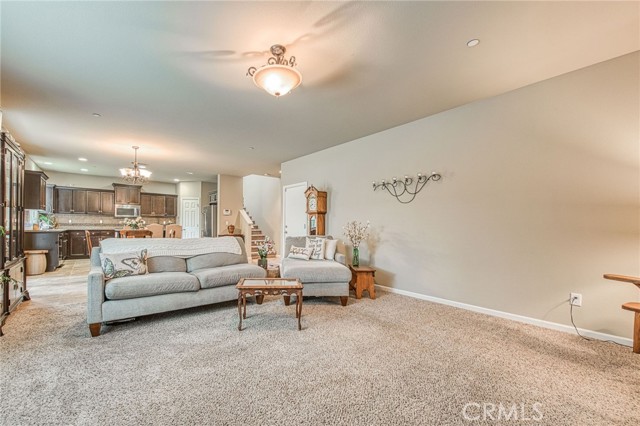 Detail Gallery Image 14 of 26 For 7141 N Lead Ave, Fresno,  CA 93711 - 4 Beds | 3 Baths