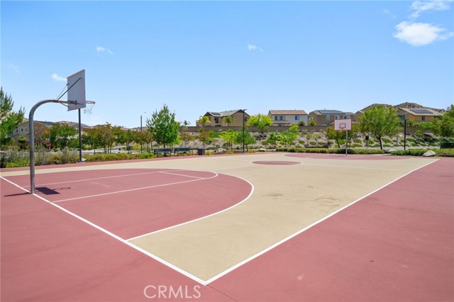 24206 Dandelion Court, Lake Elsinore CA: https://media.crmls.org/medias/ec712642-55d2-4a0a-978e-999118ad89dd.jpg
