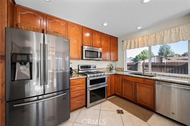 1643 Melody Circle, Corona CA: https://media.crmls.org/medias/ec7127e8-9784-4dab-91e1-327ba3df8f7b.jpg