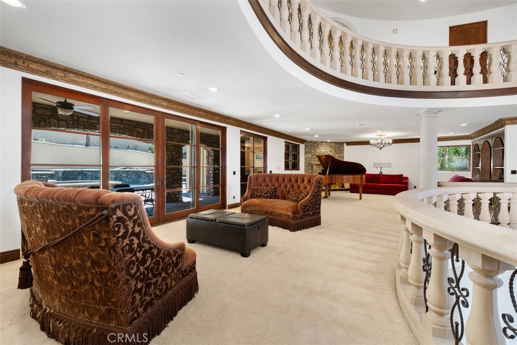 MLS #OC25250385 image #8