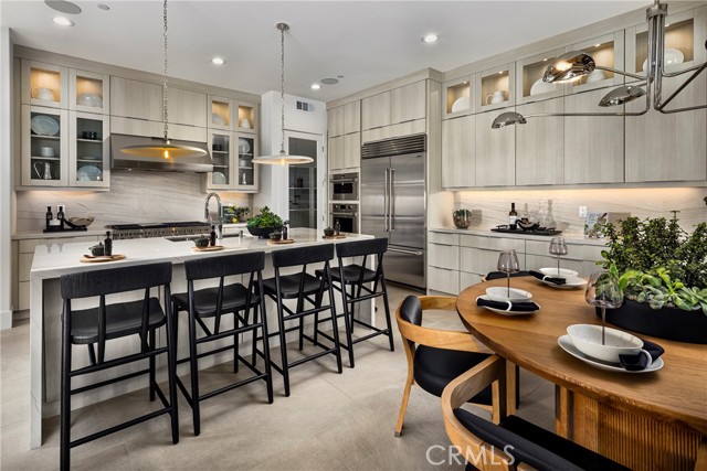 Detail Gallery Image 4 of 18 For 136 Creation, Irvine,  CA 92618 - 5 Beds | 5 Baths