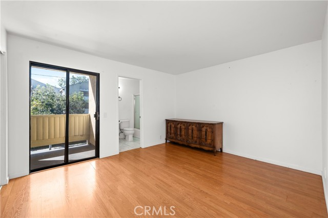 Detail Gallery Image 7 of 39 For 2343 E 17th #202,  Long Beach,  CA 90804 - 2 Beds | 2 Baths