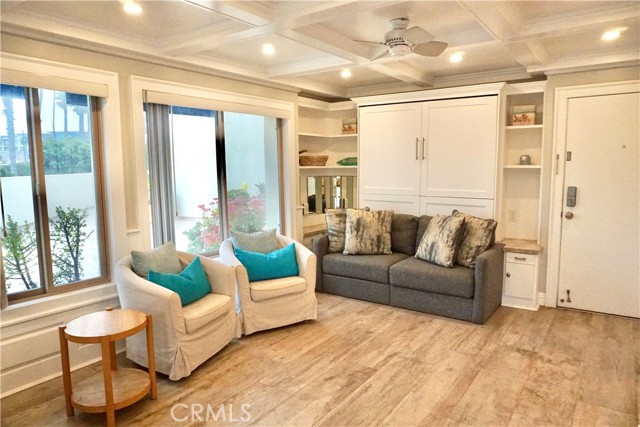 Front Image Thumbnail for CROC26038832