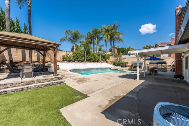 Detail Gallery Image 33 of 44 For 2247 Bella Ave, Upland,  CA 91784 - 4 Beds | 3 Baths