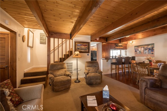 301 Downey Drive, Big Bear City CA: https://media.crmls.org/medias/ec73ab66-3d9b-4731-8371-8567958cacbd.jpg