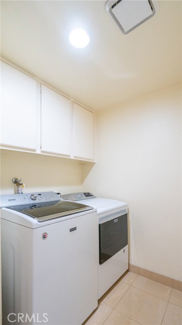 Detail Gallery Image 23 of 32 For 10055 Melinda Way #4,  Northridge,  CA 91325 - 3 Beds | 2/1 Baths