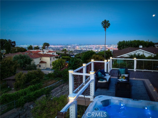 2831 Via El Miro, Rancho Palos Verdes, California 90275, 4 Bedrooms Bedrooms, ,2 BathroomsBathrooms,Residential,Sold,Via El Miro,SB22078160