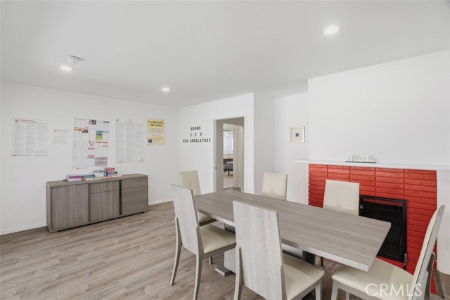 7958 Tampa Ave, Reseda CA: https://media.crmls.org/medias/ec75694a-eb01-4b9e-9cf4-52bd642178bb.jpg