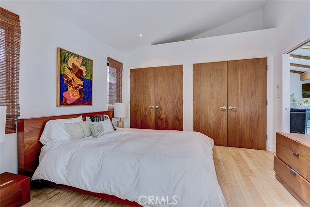 3205 Bayview Drive, Manhattan Beach, California 90266, 5 Bedrooms Bedrooms, ,5 BathroomsBathrooms,Residential,For Sale,Bayview,SB26067701