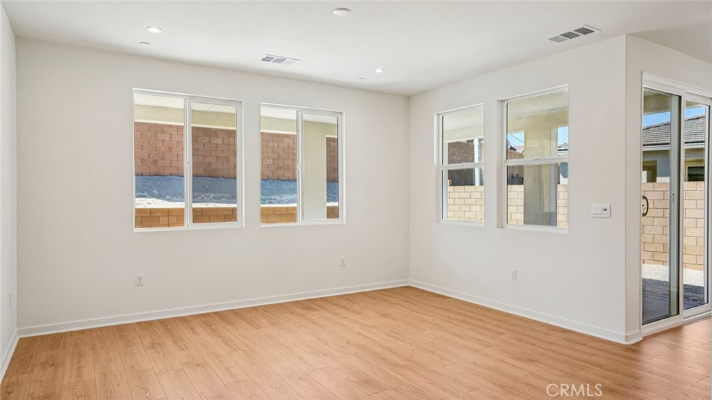 MLS #SW25263101 image #7