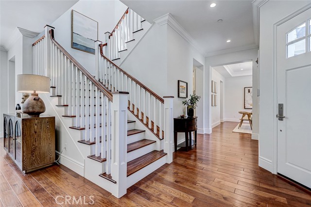 Main Floor Entry Area to 2nd Floor Stairwell