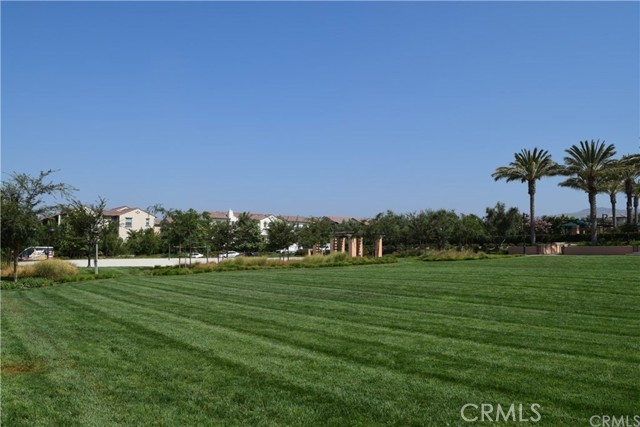 Detail Gallery Image 23 of 27 For 120 Trailing Comet, Irvine,  CA 92618 - 2 Beds | 2/1 Baths