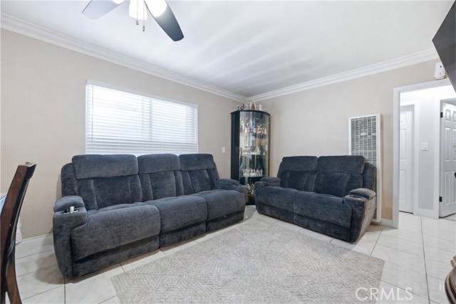 Detail Gallery Image 21 of 41 For 12118 Barnwall, Norwalk,  CA 90650 - 4 Beds | 2 Baths