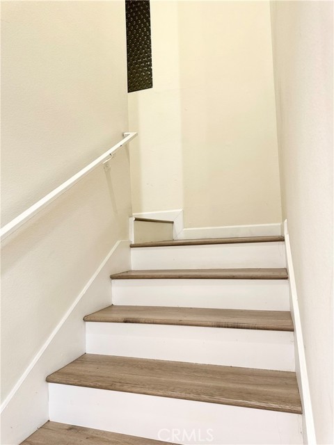 Detail Gallery Image 28 of 46 For 1433 S Beverly Dr, Los Angeles,  CA 90035 - 3 Beds | 2/1 Baths