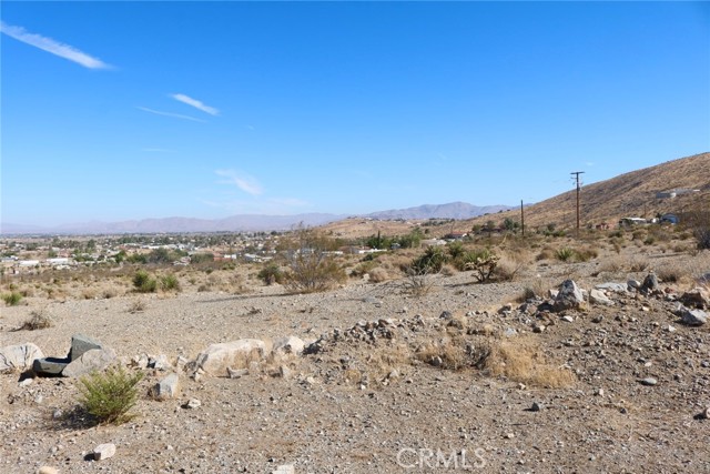 0 Juniper, Apple Valley CA: https://media.crmls.org/medias/ec779568-9000-4bb9-b514-4bd872b6ddbe.jpg